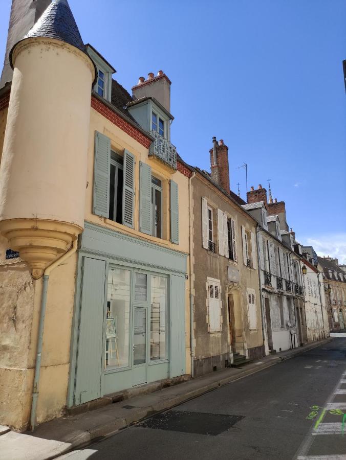L'Atelier De L'Artiste - Moulins Coeur De Ville エクステリア 写真
